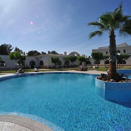 Laurito Resort & Spa Oria  Exteriér fotografie